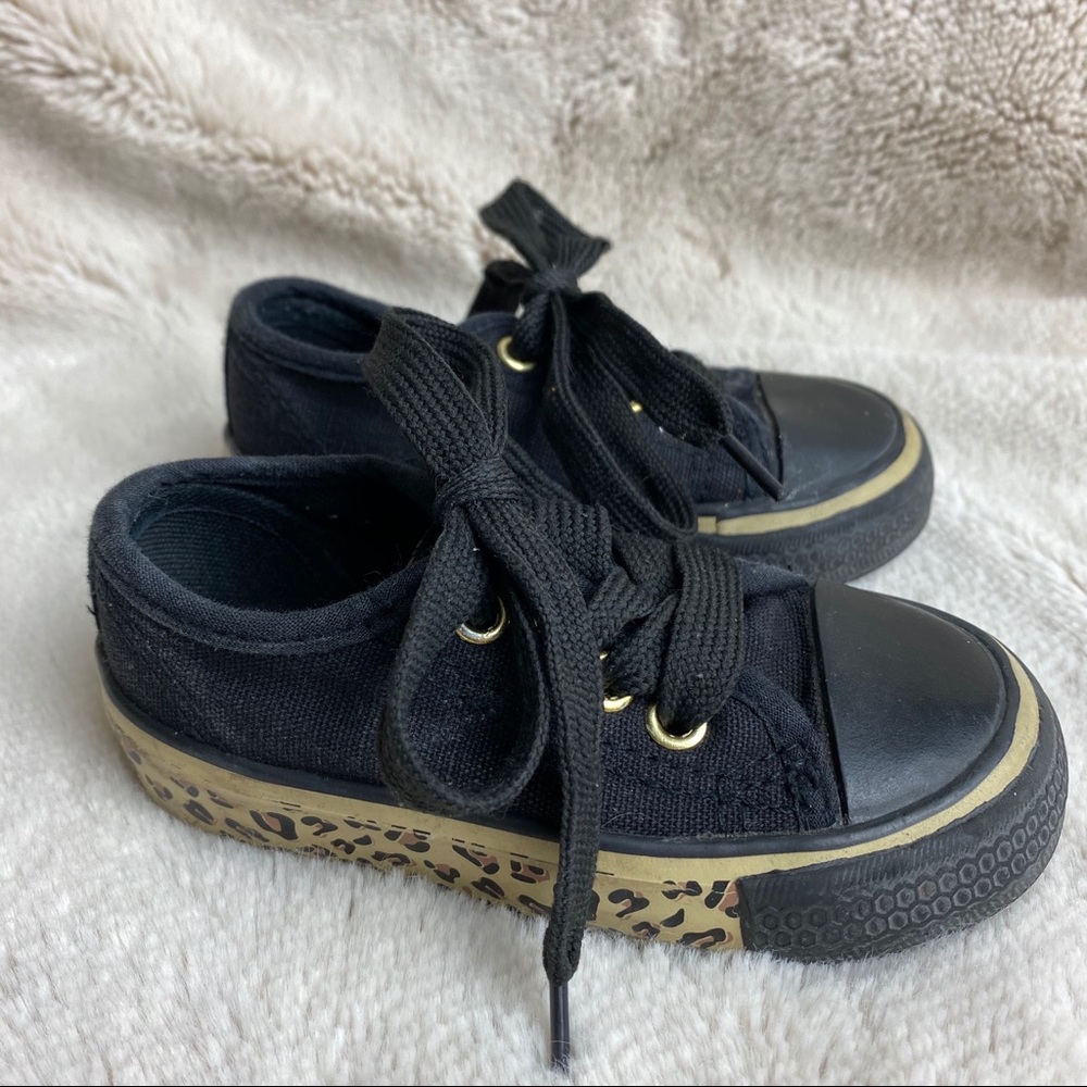 Black & Leopard 🖤